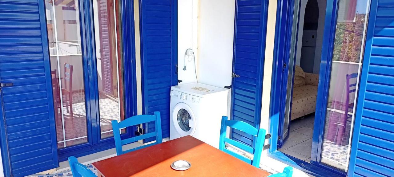 Theofilos Appartements Livadi  Dış mekan fotoğraf